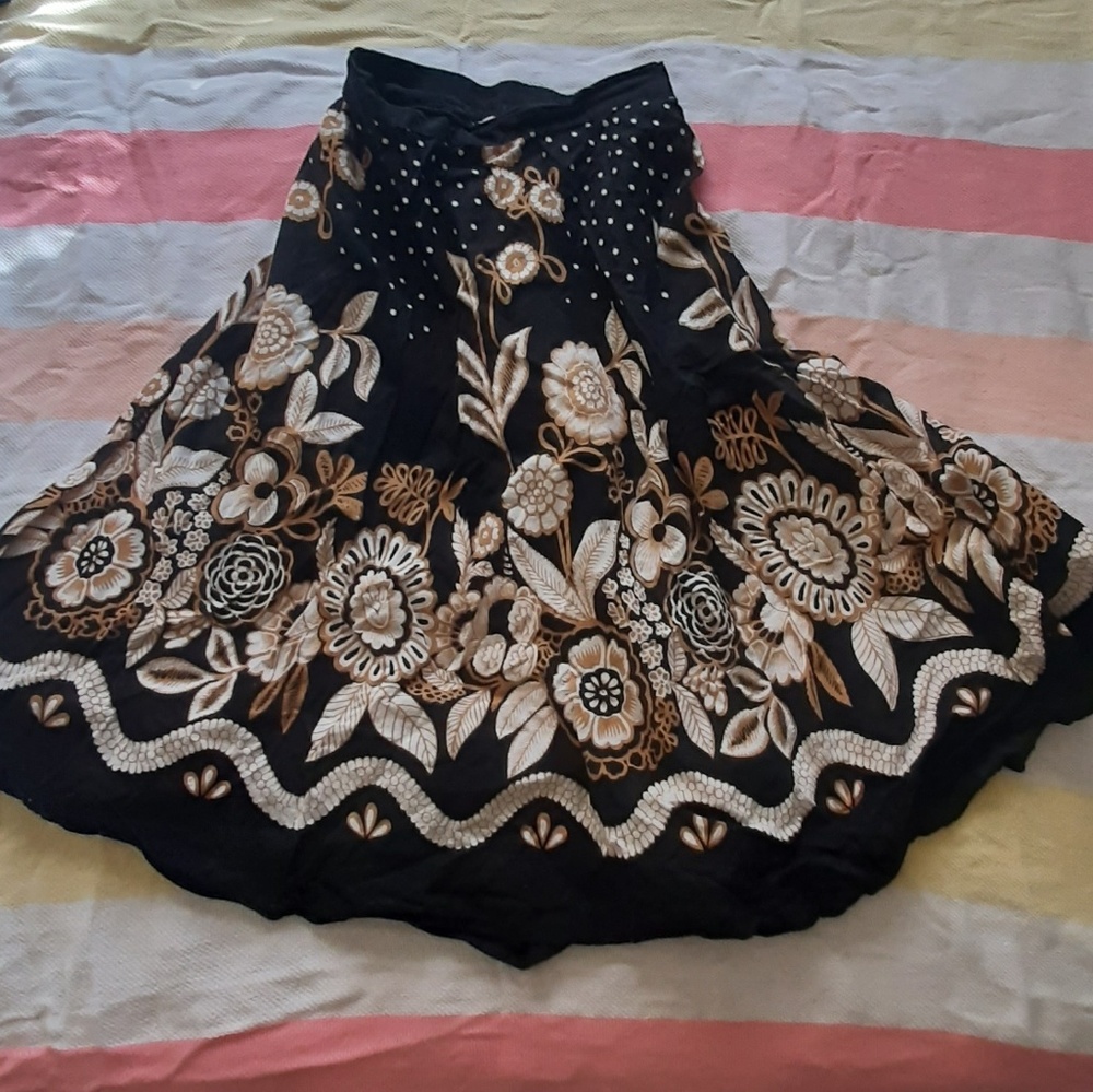 Beautiful Lightweight Skirt